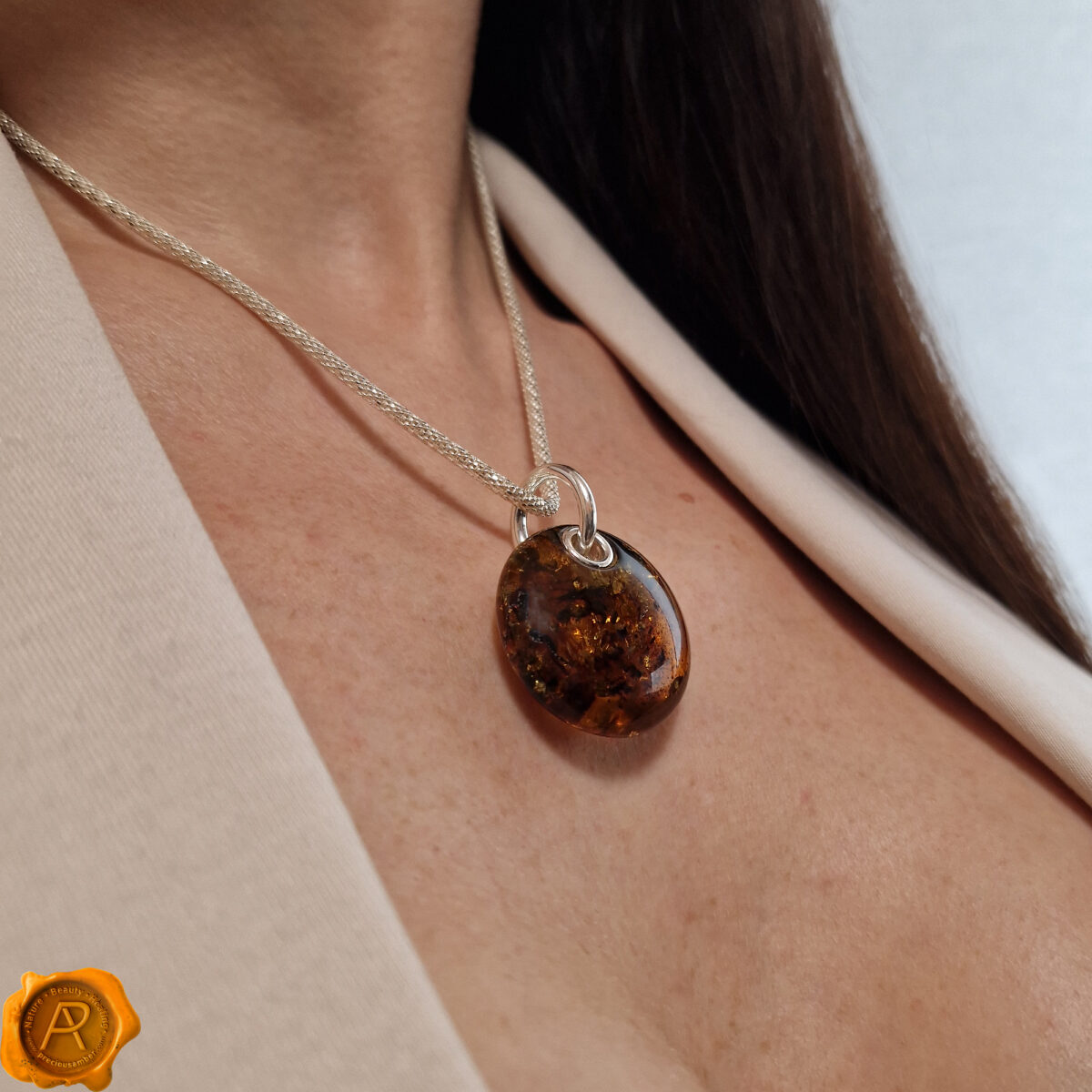Amber Amulet Necklace - Image 2