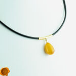 Amber Gold Choker Pendant