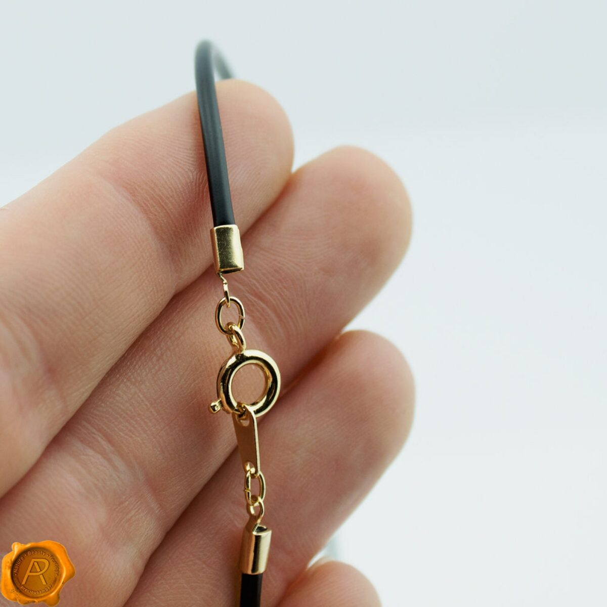 Amber Gold Choker Pendant - Image 6