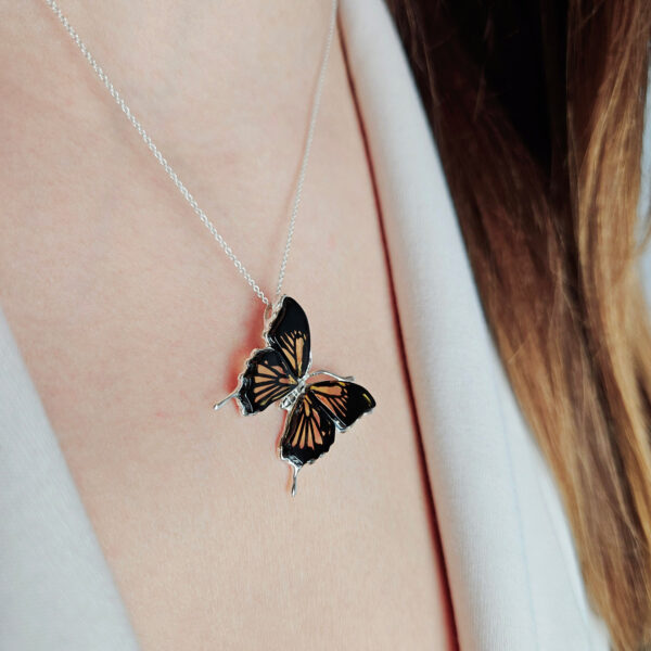 Realistic Butterfly Pendant Necklace Large Baltic Amber Charm Sterling Silver Gemstone Carved Butterfly Art, Butterfly Lover Gifts Jewelry