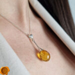 Luxurious Faceted Amber Silver Pendant - Image 2