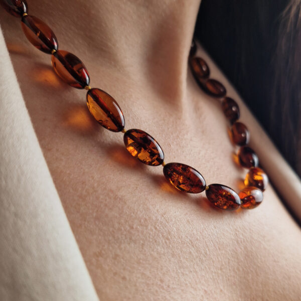 Natural-Honey-Jewelry-Large-Baltic-Amber-Olive-Large-Chunky-Gemstone-Necklace-Healing-Gift-Women-uk-Ireland-Dublin.