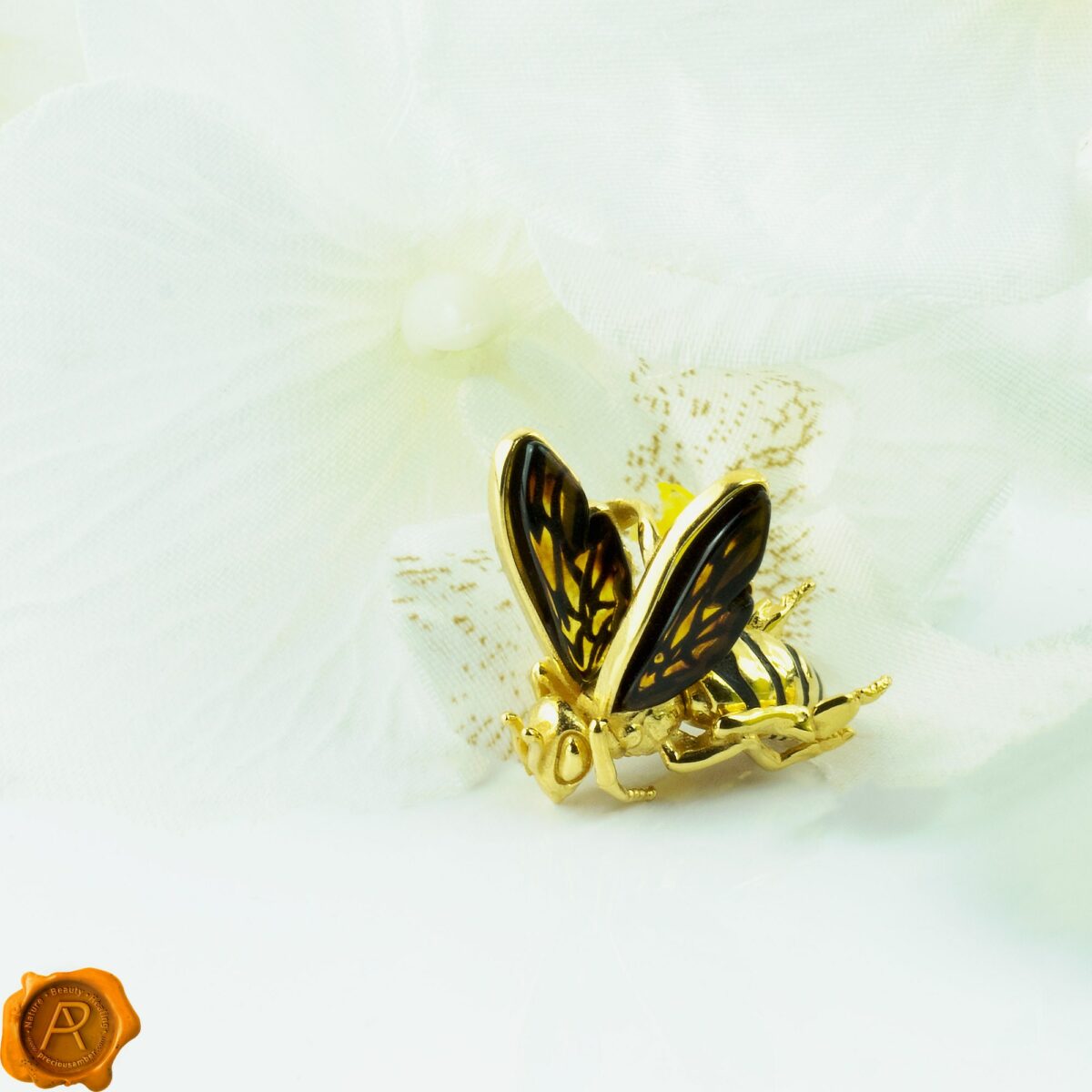 Carved Amber Gold Bee - Image 3