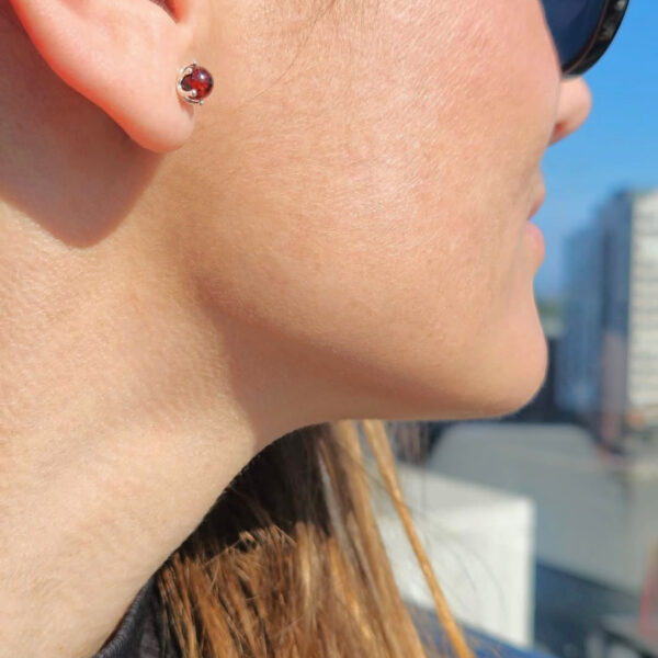 Dainty Stud Earrings Cherry Black Blood Baltic Amber Red Gemstone Crystal Small Round Stud Tiny Earrings 925 Sterling Silver