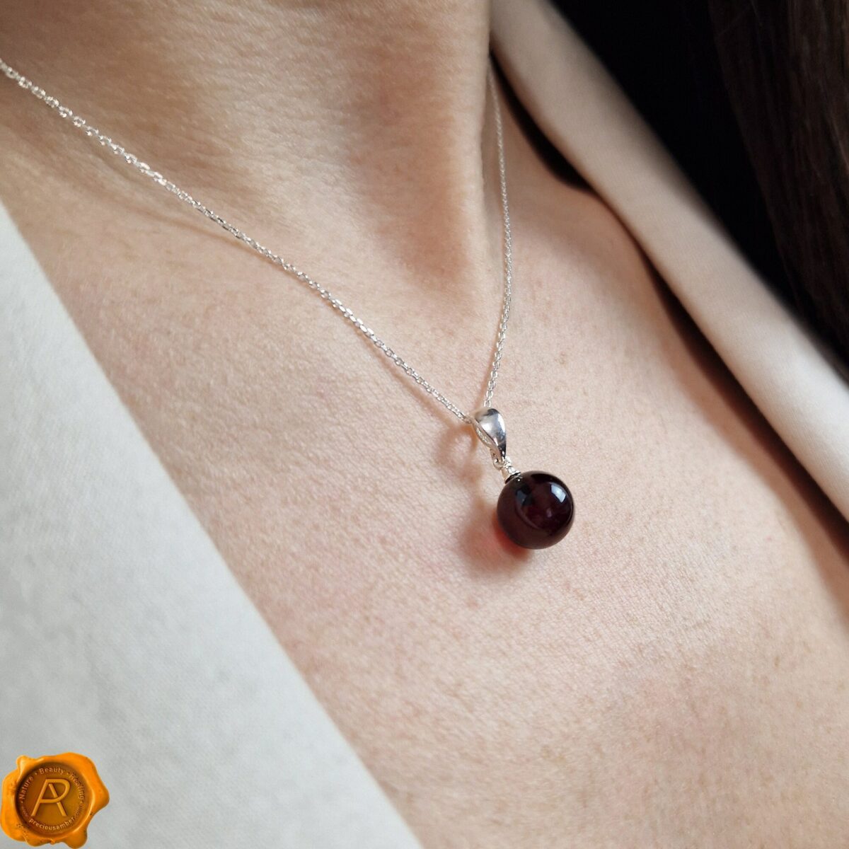 Cherry Amber Sphere 10mm - Image 2