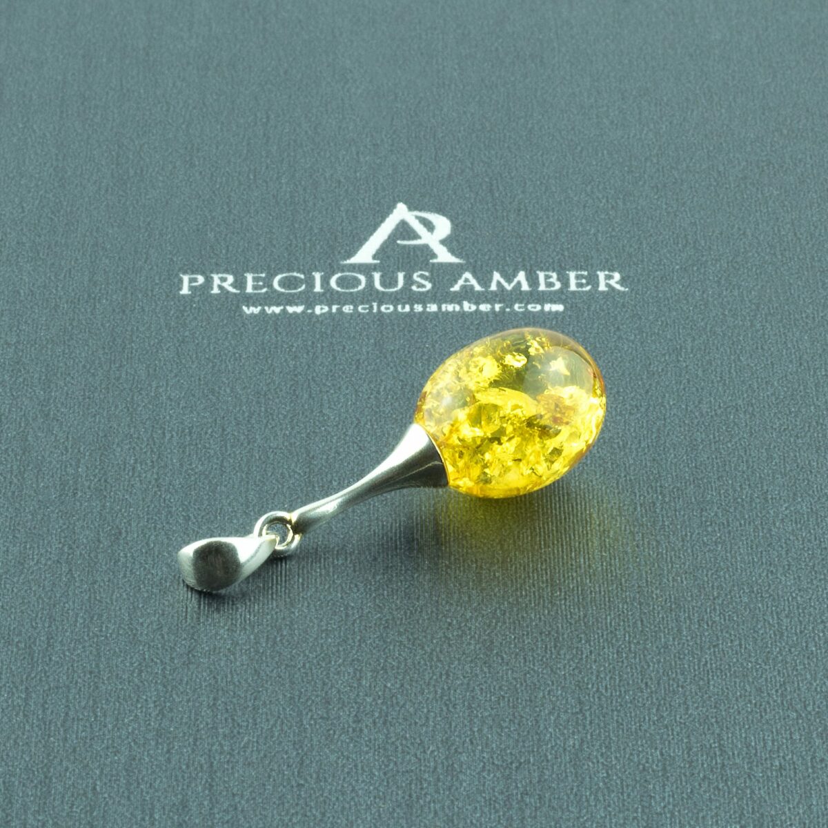 Classic Lemon Amber Olive Pendant - Image 1