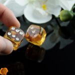 Amber Dice 20 X 20mm