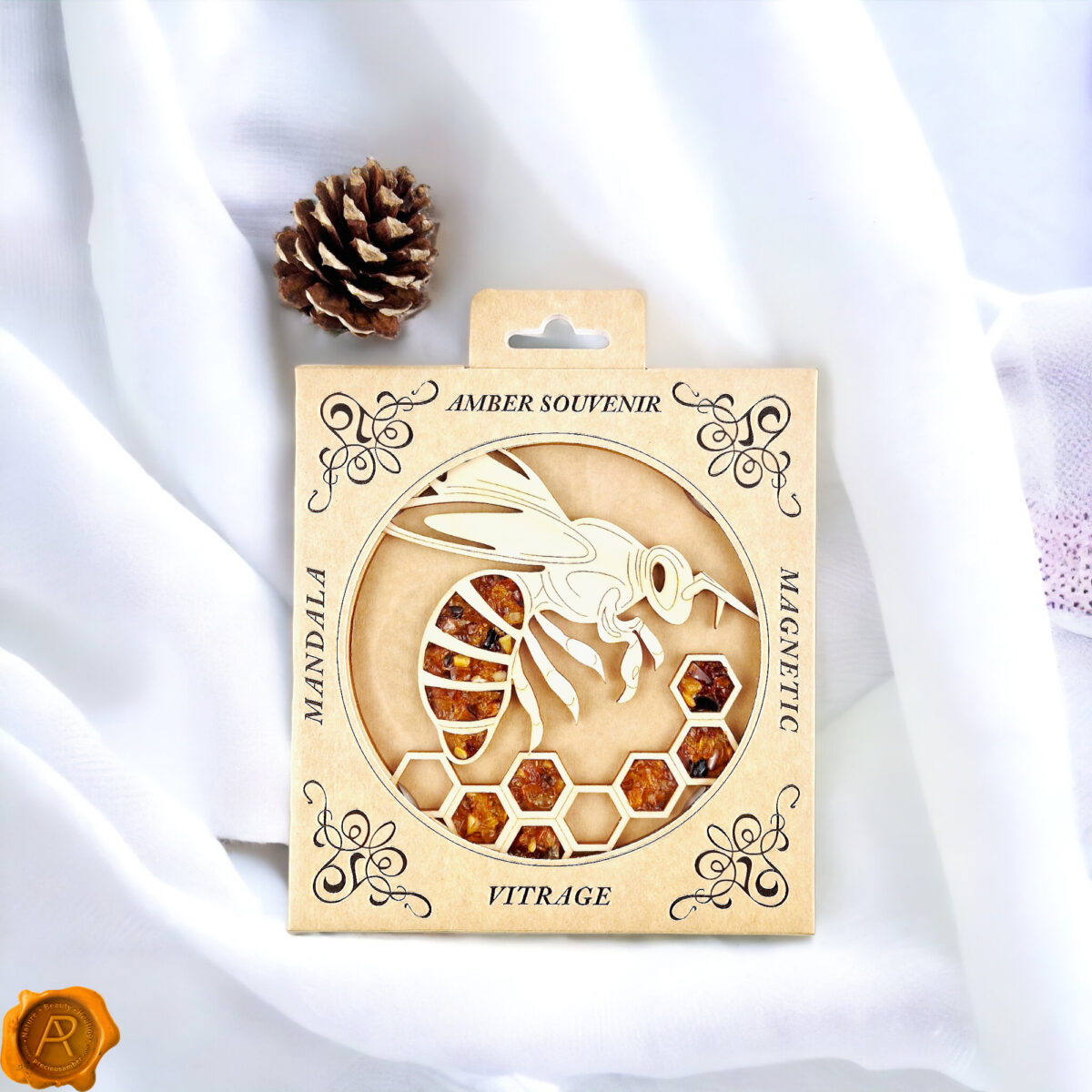 Magnetic Amber Bee Ornament - Image 4