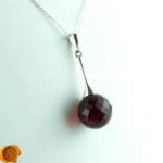 Luxurious Faceted Cherry Amber Pendant - Image 3