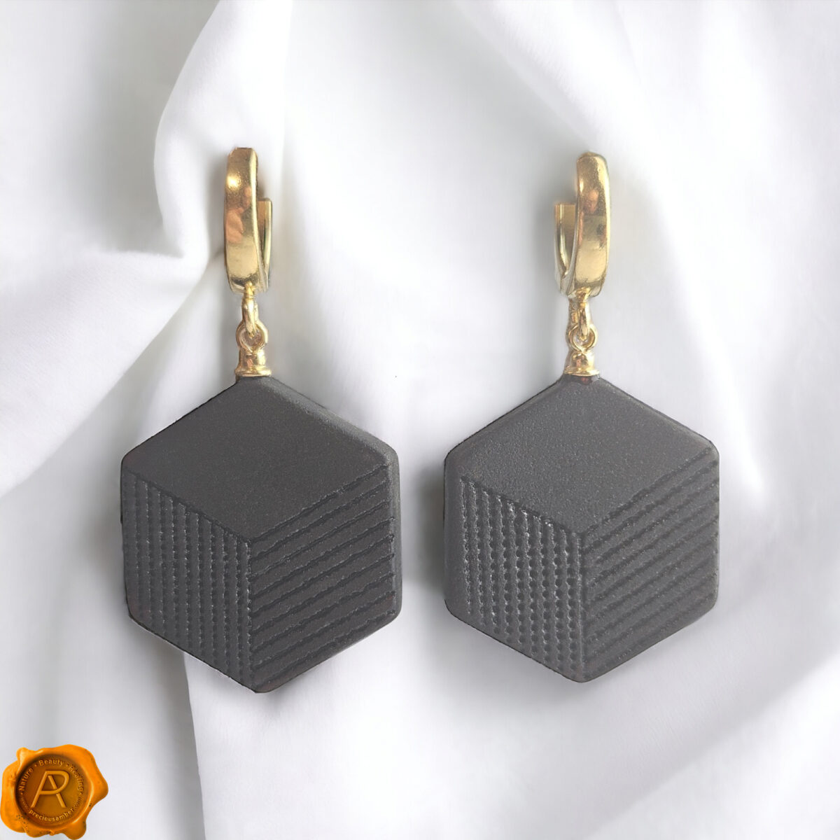 4D Geometric Cherry Amber Gold Earrings - Image 3