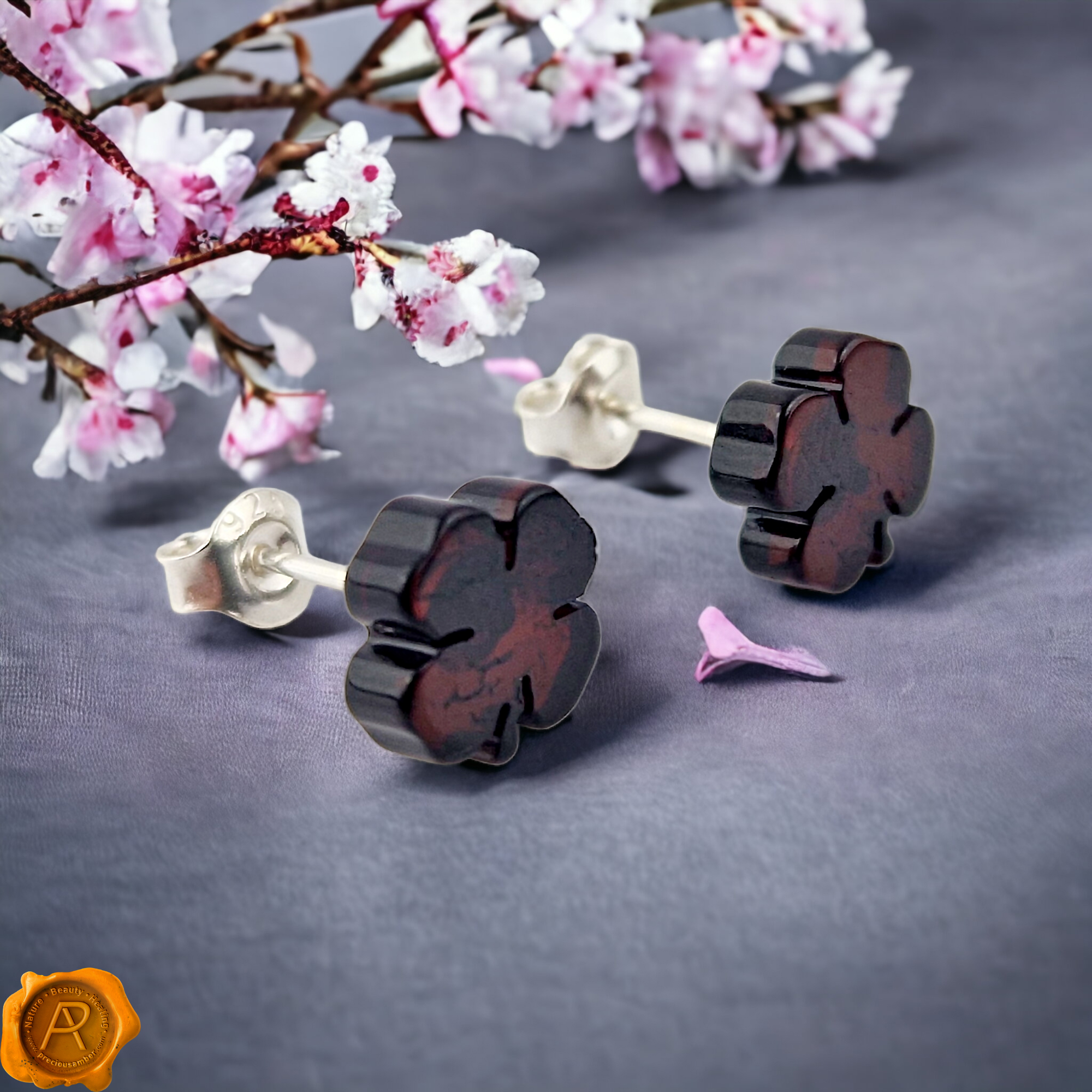 Clover earrings studs deals