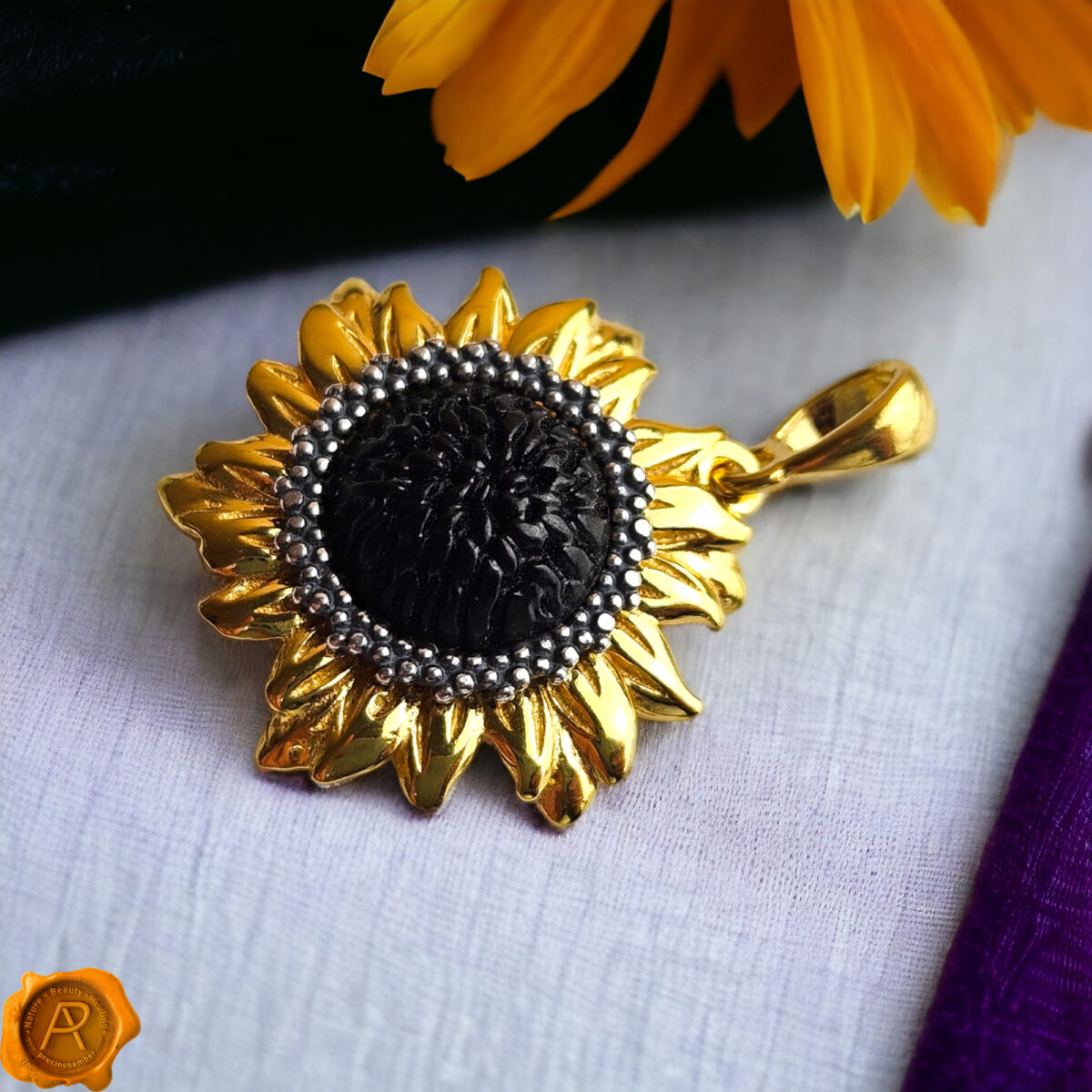 Amber Sunflower Gold Pendant - Image 3