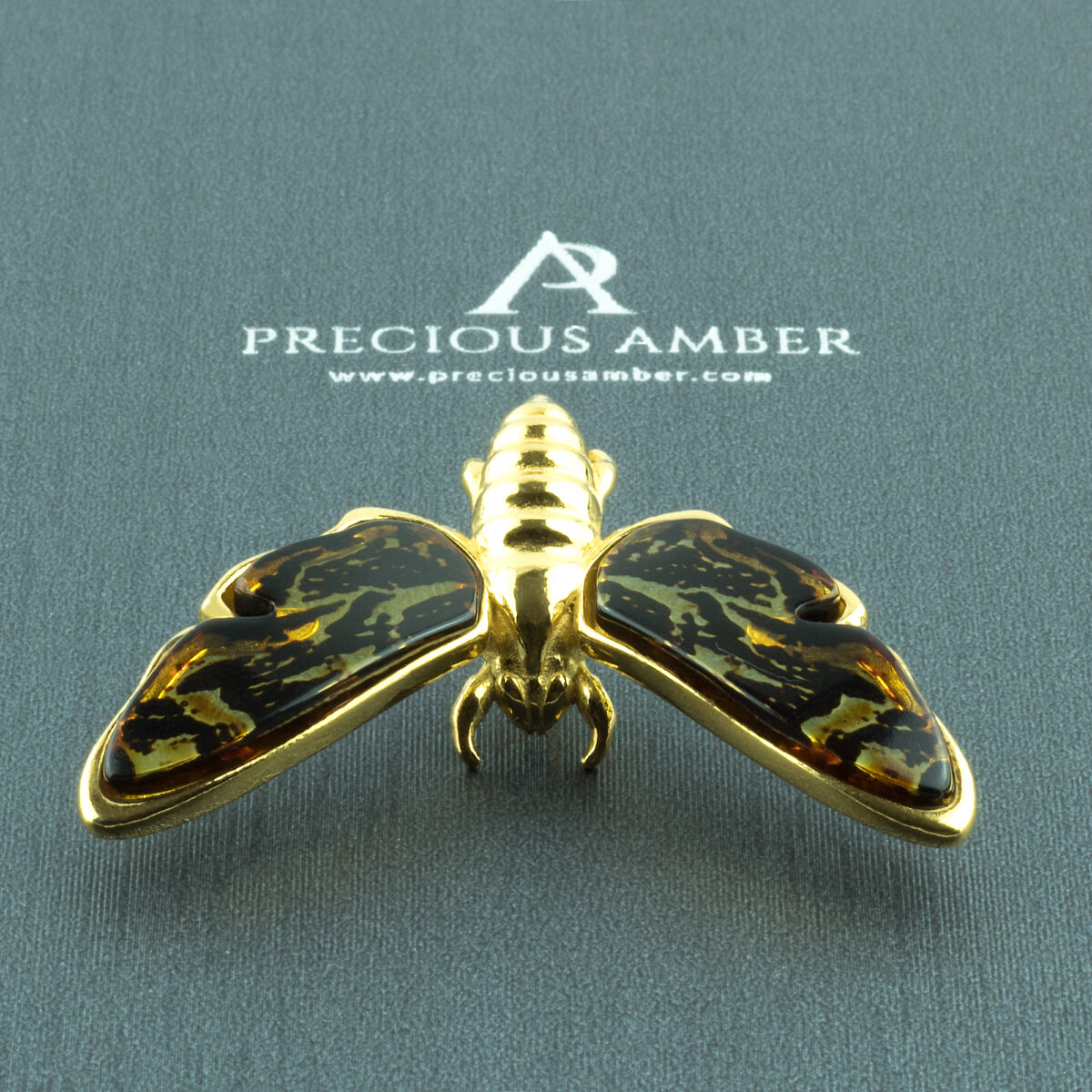 Adjustable Carved Amber Gold Moth Ring - Image 3