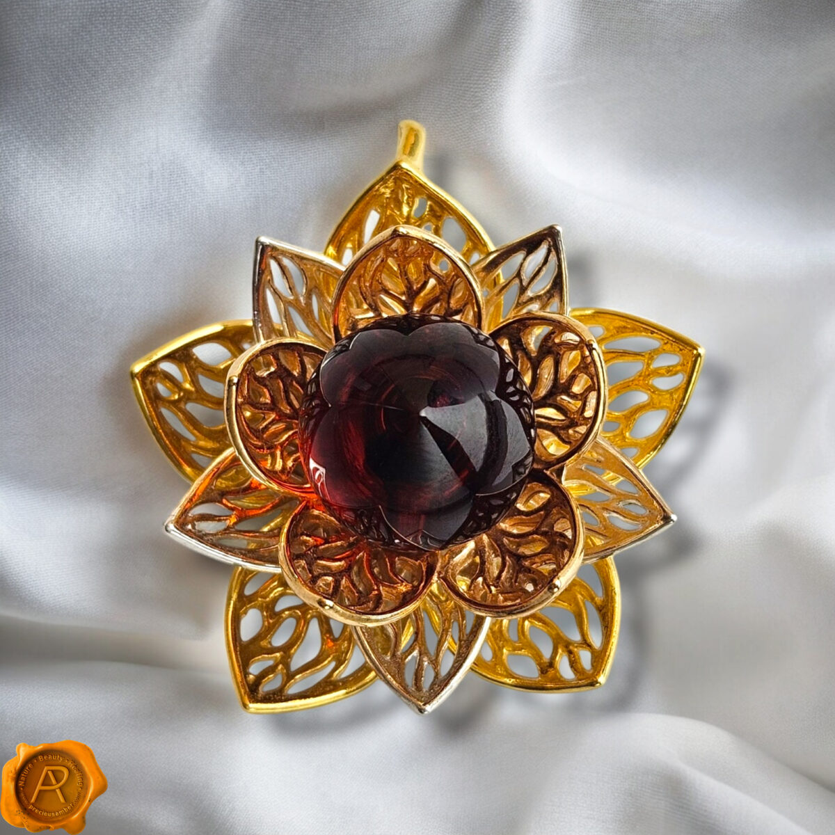 Amber Lily Gold Pendant - Image 4