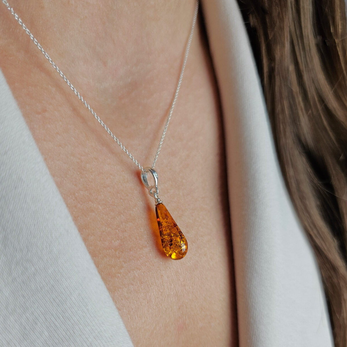 Classic Teardrop Natural Dainty Honey Baltic Amber Pendant Necklace Silver, Tiny Gemstone Drop Gift Women, Small Amber Gold Jewelry Charm