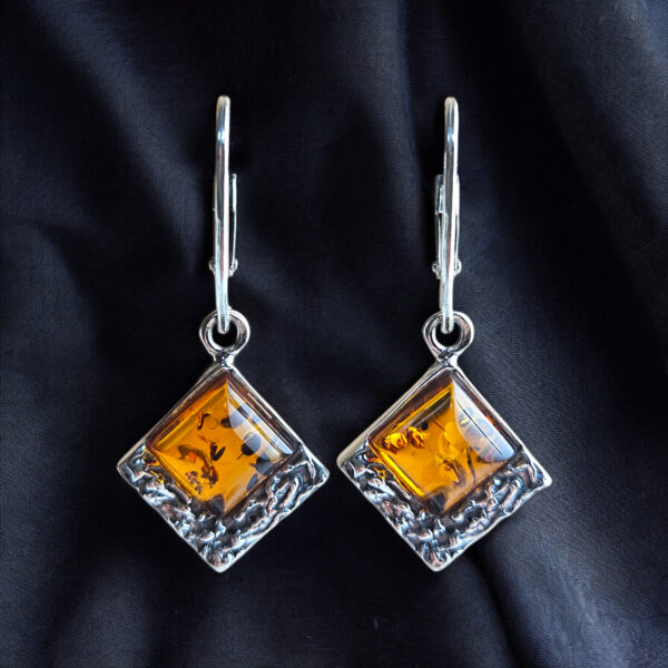 Natural Baltic Amber Sterling Silver Drop Earrings Short Real Amber Teardrop Small Gemstone Gift Women, Everyday Geometric Jewelry