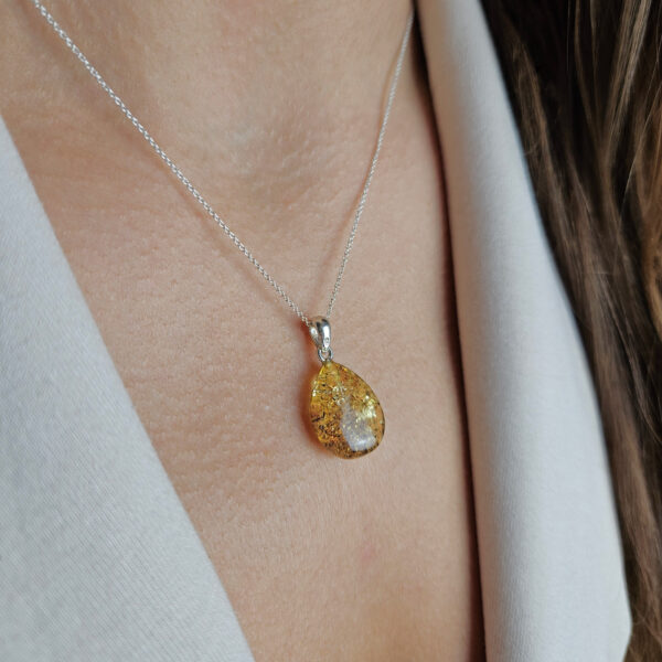 Natural Green Baltic Amber Gemstone Dainty Classic Teardrop Pendant Silver Drop Necklace, Small Real Amber Gold Jewelry Charm Gift for Women