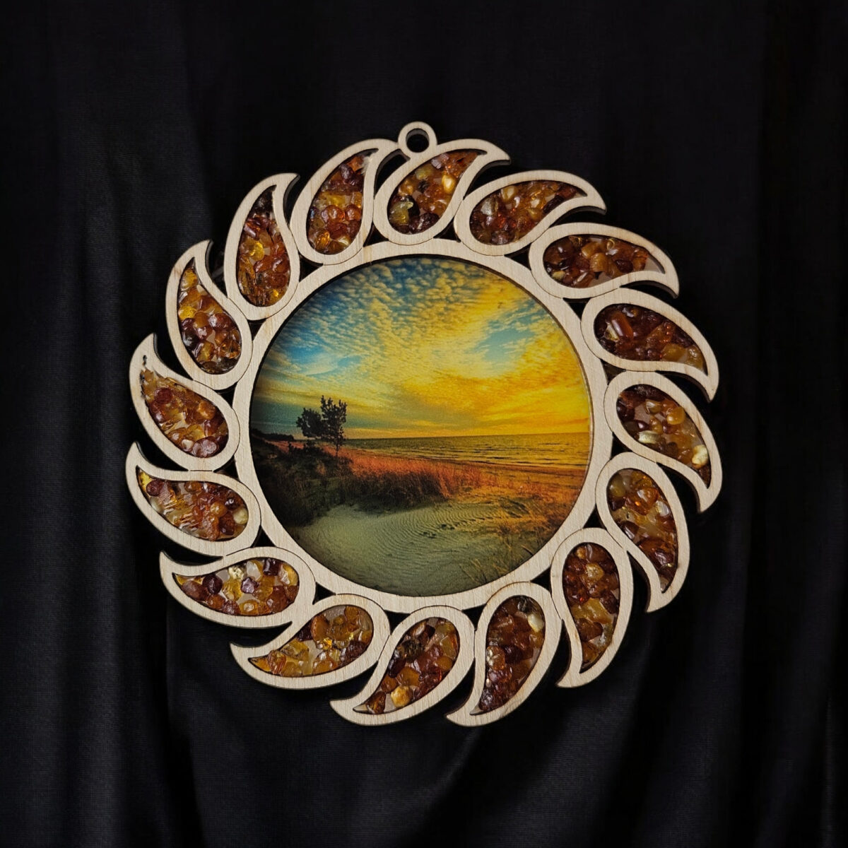 Christmas Decorations Ornaments, Sunset Wall Art Gift, Baltic Amber Sun Suncatcher Charm Crystal Dreamcatcher Art Wood Gemstone Gifts