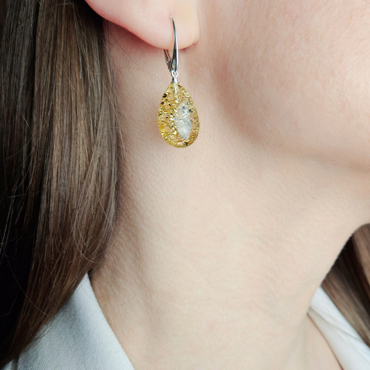 Classic Green Amber Teardrop Earrings - Image 2