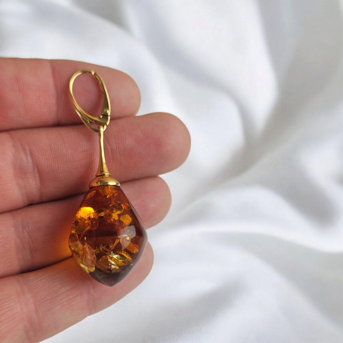 Luxurious Amber Gold Earrings - Image 6