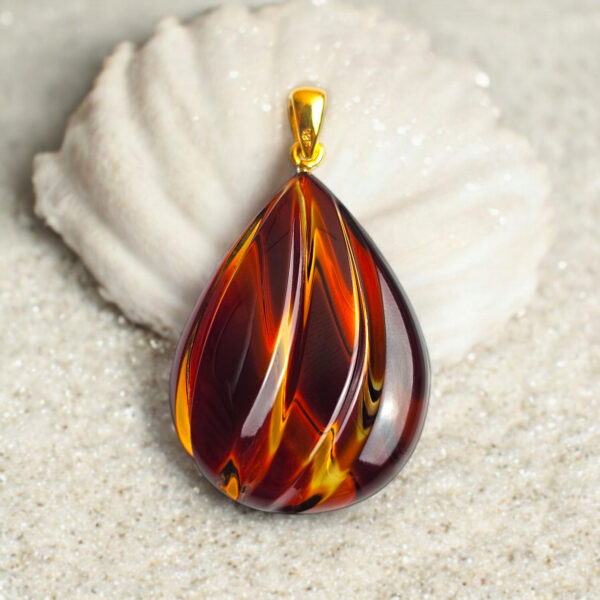 Luxury Seashell Natural Baltic Amber Teardrop Pendant Gold Necklace Gift Women, Large Amber Gemstone Gold Ocean Jewelry, Chunky Drop Charm