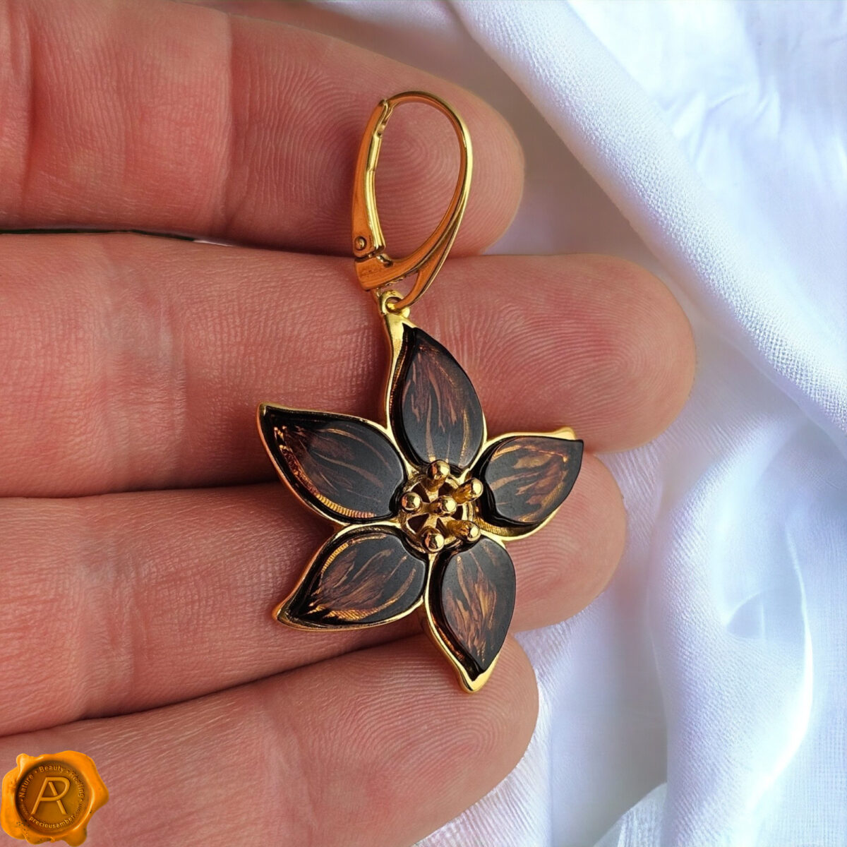 Carved Amber Flower Gold Earrings - Image 4