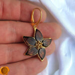 Carved Amber Flower Gold Earrings - Image 4