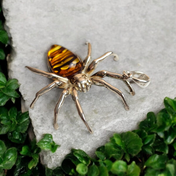 UNISEX Large Silver Spider Baltic Amber Gemstone Pendant Necklace Spiders Gifts Silver Amber Spider Lover Arachnophile Jewelry Men Women
