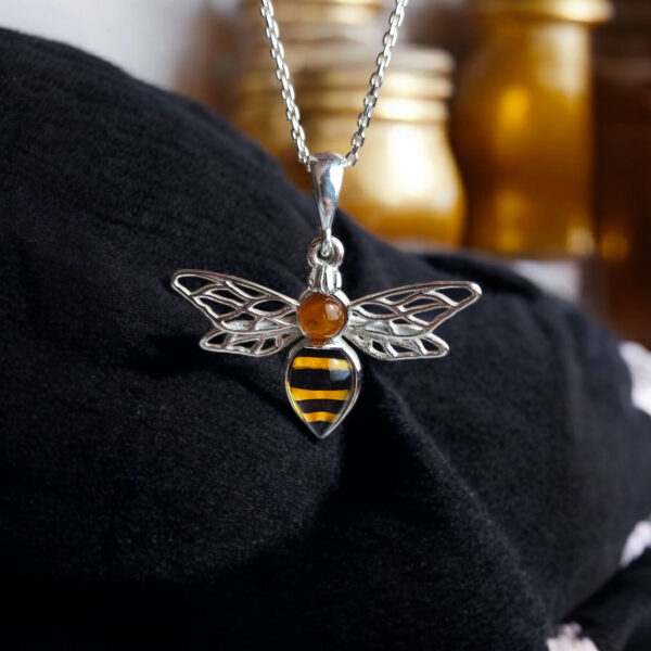Baltic Amber Bee Pendant Silver Jewelry Gift Teardrop Necklace, Dainty Bee Lover Gifts Gemstone Small Silver Charm Necklace Women