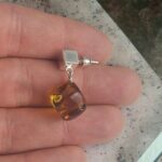 Geometric Amber Cube Silver Earrings - Image 4