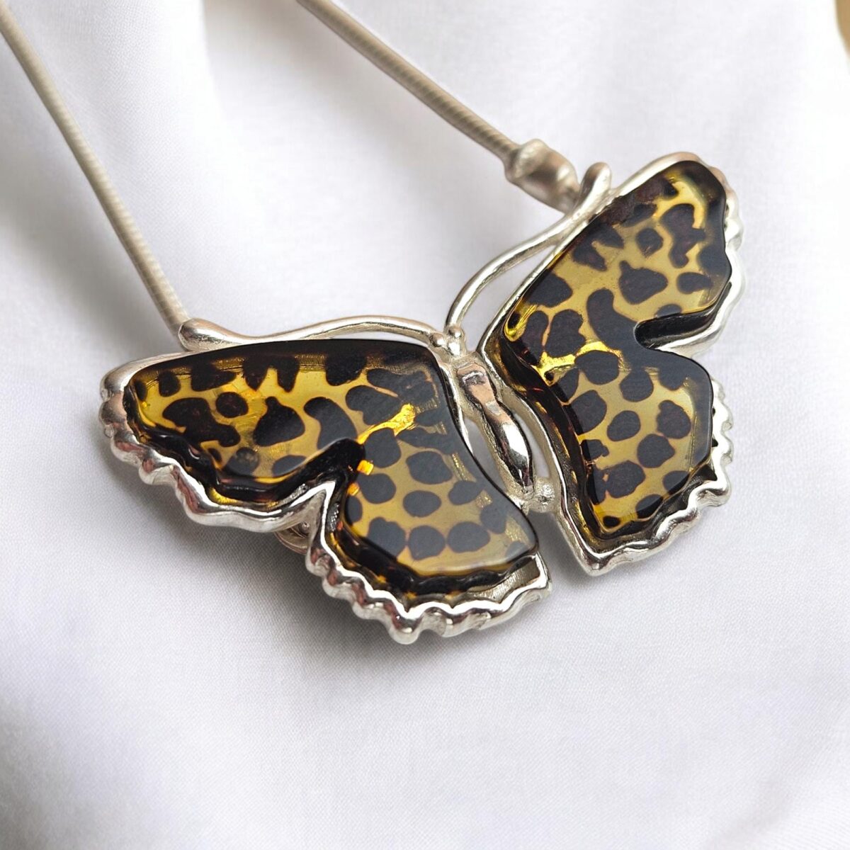 Carved Amber Silver Butterfly Tie Bracelet - Image 3