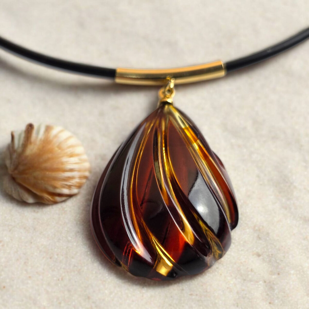 Seashell Large Baltic Amber Gold Choker Teardrop Pendant Necklace Gemstone Drop Collar Women, Natural Amber Ocean Lover Summer Jewelry Gift