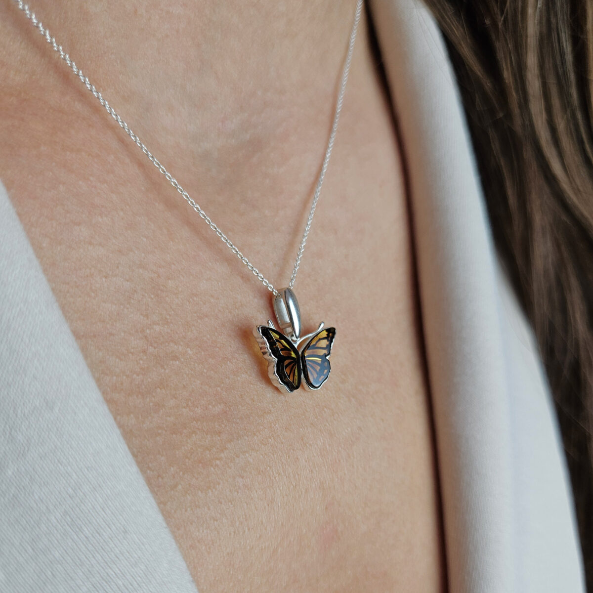 Dainty Small Butterfly Pendant Necklace Girls Women, Baltic Amber Tiny Charm Drop Teardrop Silver Gemstone Butterfly Lover Gifts Jewelry