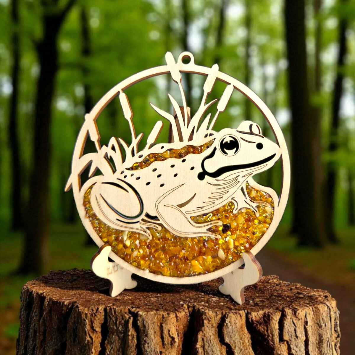 Magnetic Amber Frog Ornament with Stand - Image 2