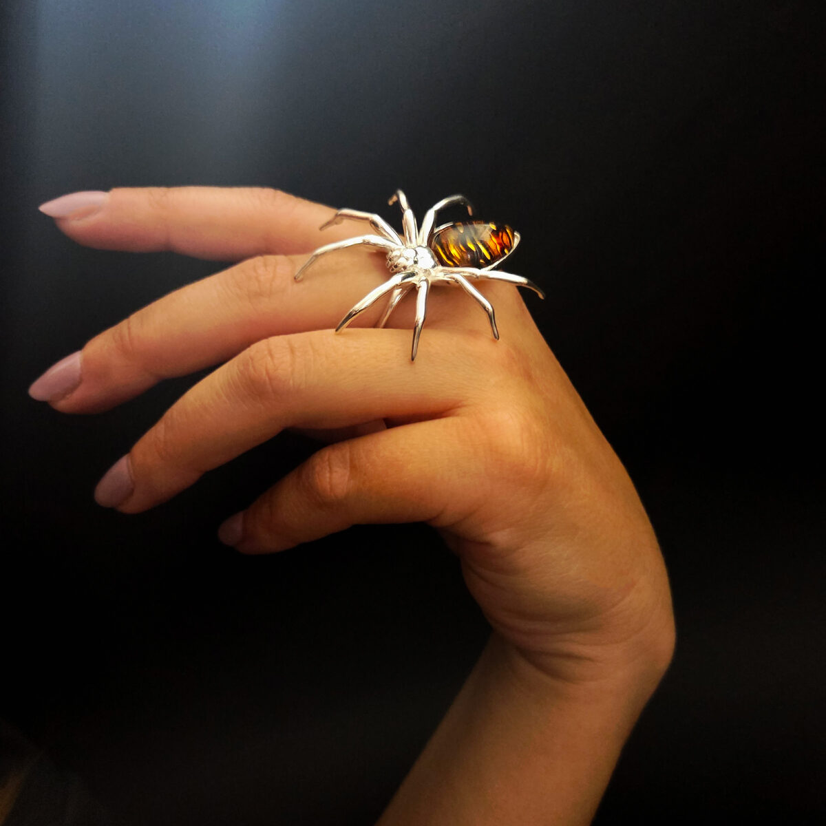 Adjustable Spider Ring Baltic Amber Sterling Silver for Men Women, Large Gemstone Spiders Lover Gift, Arachnid Gifts, Natural Amber