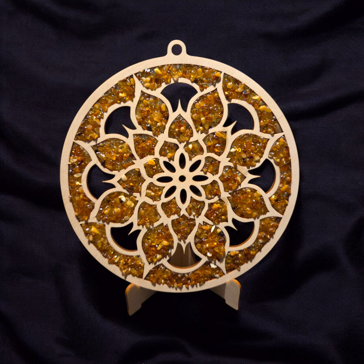 Flower Baltic Amber Suncatcher Window Ornament Charm Crystal Dreamcatcher Amber Art Wood Gemstone Christmas Tree Decor Meditation Gifts