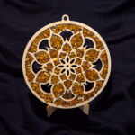 Flower Baltic Amber Suncatcher Window Ornament Charm Crystal Dreamcatcher Amber Art Wood Gemstone Christmas Tree Decor Meditation Gifts